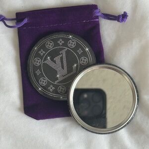 LUXURIOUS CUSTOM MADE POCKET MIRROR